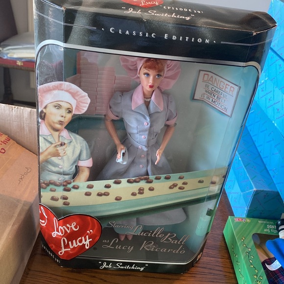 NIB Lucille Ball “Job Switching” episode 39 doll - Picture 3 of 4